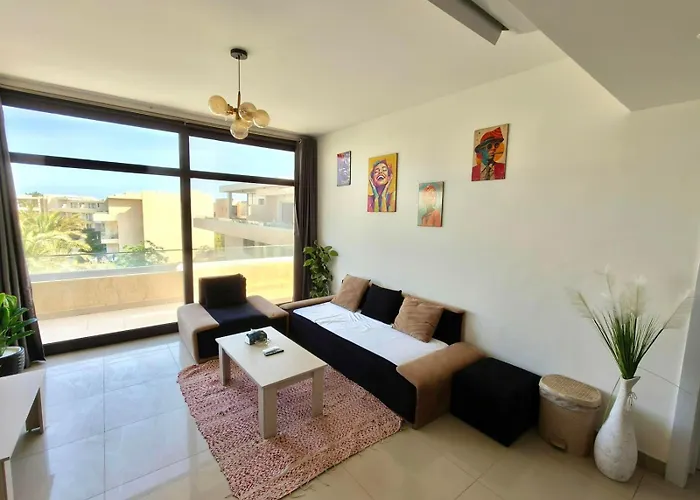 G Cribs 2bedroom El Gouna